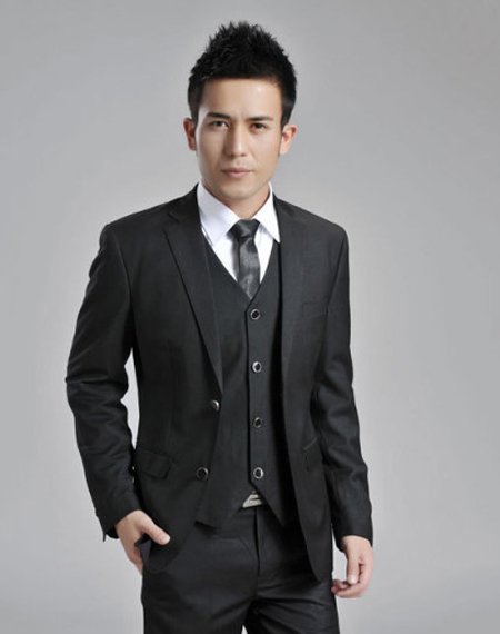 ż������װ������Ϊ���ͻ���ȫ�� ��ʿ��װ������̷�˧��������