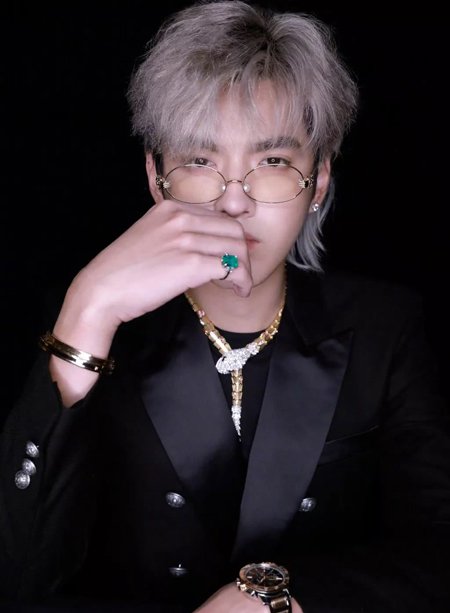 ż������װ������Ϊ���ͻ���ȫ�� ��ʿ��װ������̷�˧��������