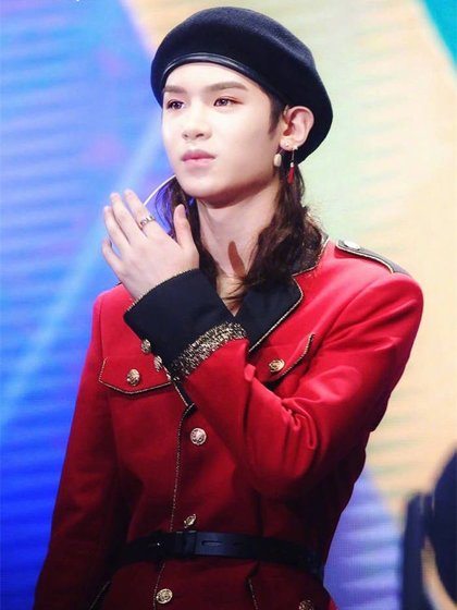 �����ˣ�����ҲҪ��ñ�Ӱ����� ��ʿ��ñ��������ͷ�����Կ�