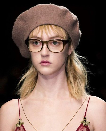 �����ˣ��ñ���ñװ����ķ��� ����ԪС��Ů����ñ���ʾ��