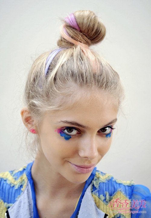 �����ˣ�����ϴͷ������ͷ�� ����������Щʱ���̷����߲�л