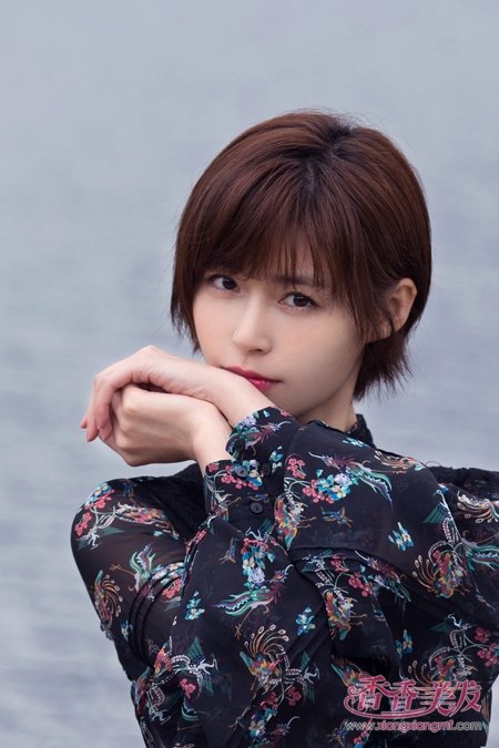 辛芷蕾同款波波头成最热发型 明星同款百搭短发剪完你也是女神