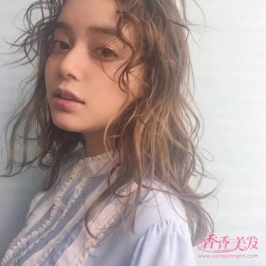 ���˾���ըͷ��ʱ���³�� �������ʻ����̷�����̫��ϧ