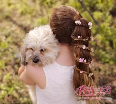 ϸС�黨��Ҳ�������ʱ�� С�黨�������边Ȼ������ô��