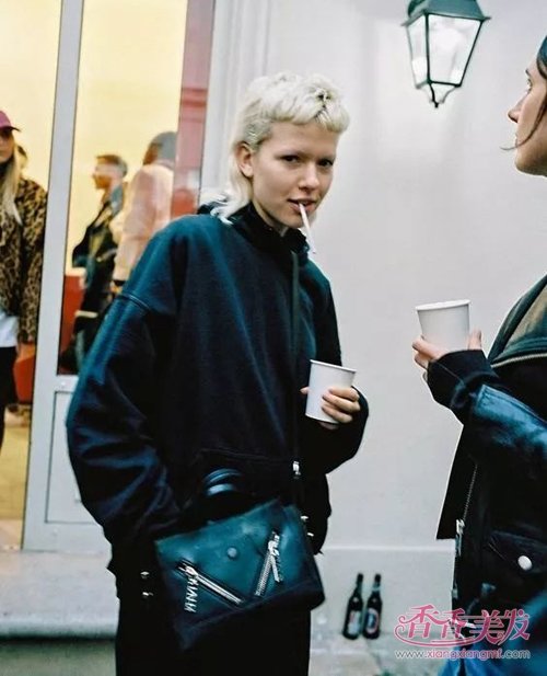 ���ෲ�������󰮵�����ͷŮ��Ҳ�ܼ� Ů������������ͷˣ˧����ѡ��