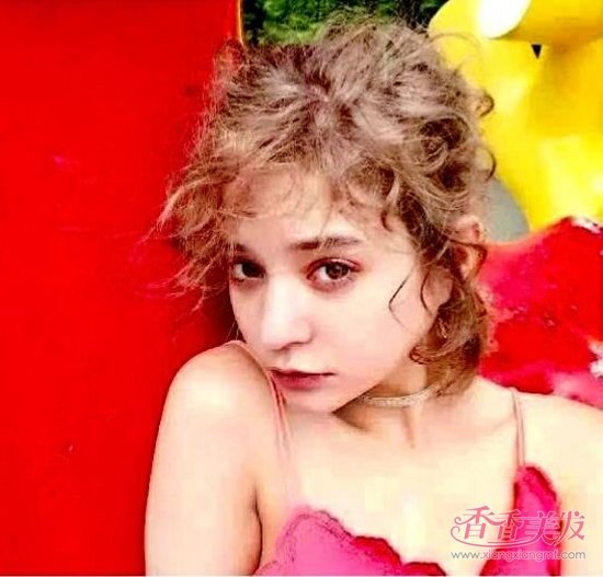 ������Ƥ��������Ů�³� �鶯����������Ƥ��������