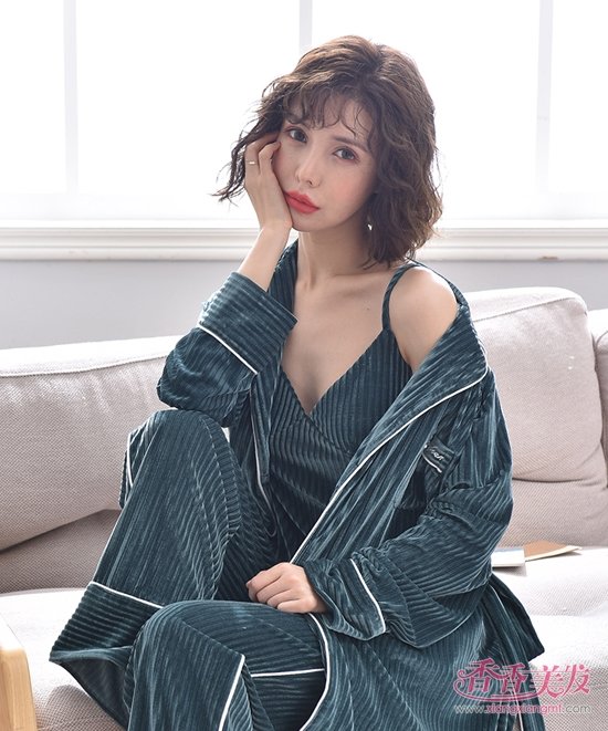 ������Ƥ��������Ů�³� �鶯����������Ƥ��������