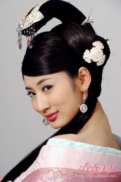 ��װ����ȹ�װ�̷����˽���� �Ŵ�Ů�ӷ������ƺ�ͼƬ����