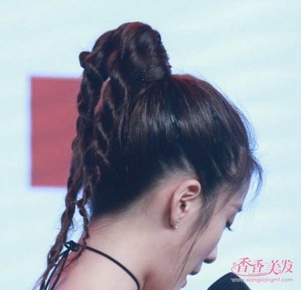 ��һ����βҲ������»��� �ഺ�л����ĸ���β�ַ����ۻ�ʮ����