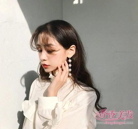 ����ֵŮ��ѡ�����ı�׼̫���� ��ֵԽ�ߣ�����Խ��