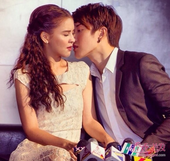 ����װ��ʲô���·�ɫ�Ű��� ������Ե����·�ɫ���������