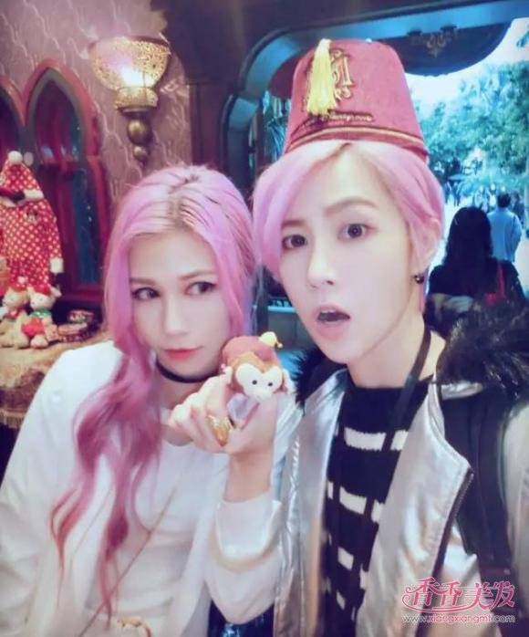 ����װ��ʲô���·�ɫ�Ű��� ������Ե����·�ɫ���������