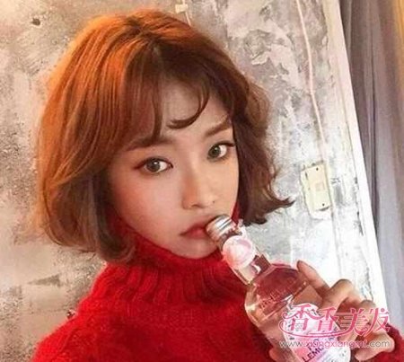 Ⱦ��ע����������· �³��������ʵķ�ɫ����Ů����е�