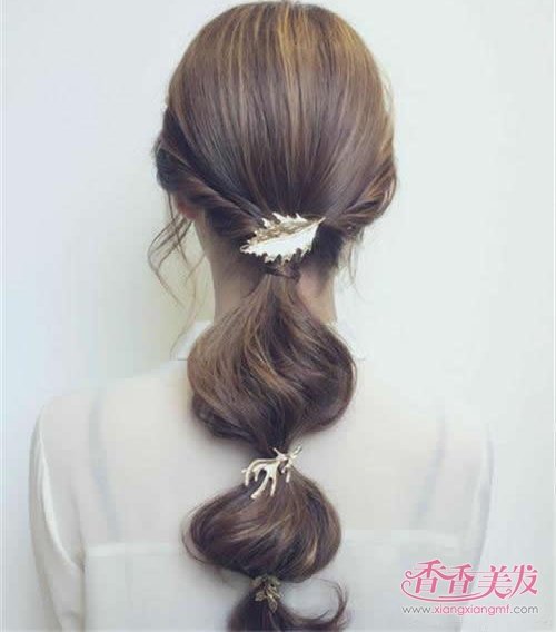 ���з�ɫ���������෢Ҳ̫���� ���ڻؼ�������ͷ����ͷ�ʱ���