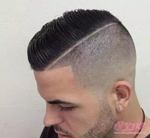 �紺������ˬ�Ĵ�ͷ���ܻ�ӭ �������»�����ͷ���߲�л