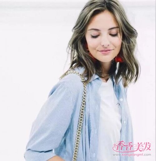 Ů�˹���50�꣬ǧ���ѡֱ���� ������Ů�������̷����仹������