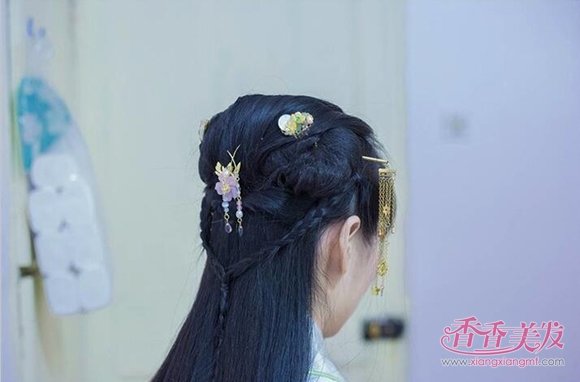 ��װ����û�������ô�� һ���ͻ�Ĺŷ糤�������̳�ͼ��