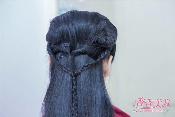 ��װ����û�������ô�� һ���ͻ�Ĺŷ糤�������̳�ͼ��