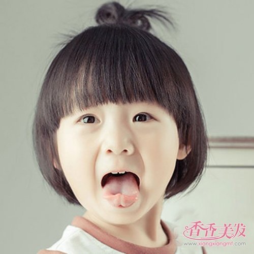 ������Ģ��ͷ�ÿ��� Ů�������������еĶ̷����⼸��