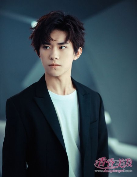 ������һ������ͷҲʱ�� С����ʾ�������³��̷�����ͷ����