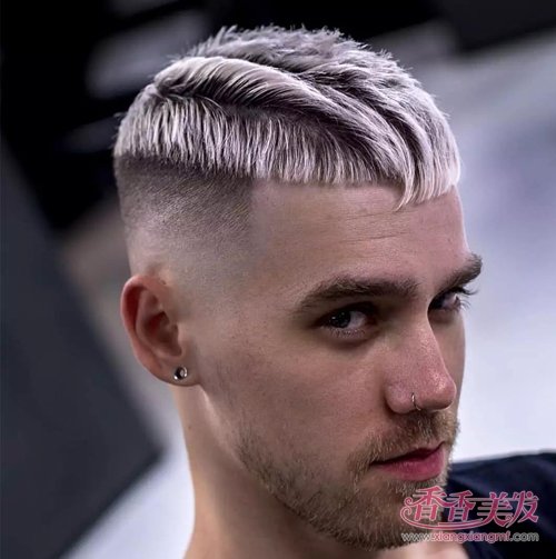 �����̷��е��θ�˧�� ���н�����Ķ��鷢����ͼƬ