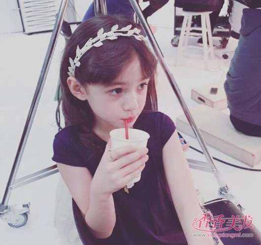 �����������ͺ�ŪС���� СŮ�������緢�ͼ�ֱ��Ҫ̫��