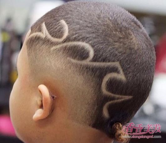 ����С�к������е�̷��� ���������ͯ������̶̷�����