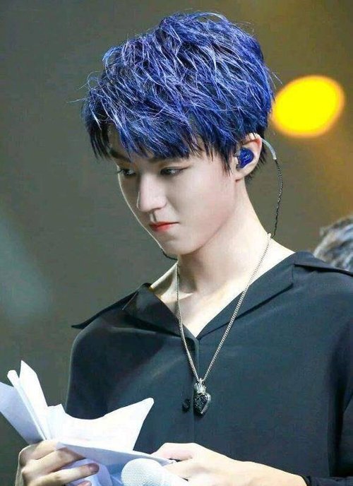 ����Ԫ��ɫ��ֱ�������������� ��������Ψ�����µ�������ɫҲ̫����