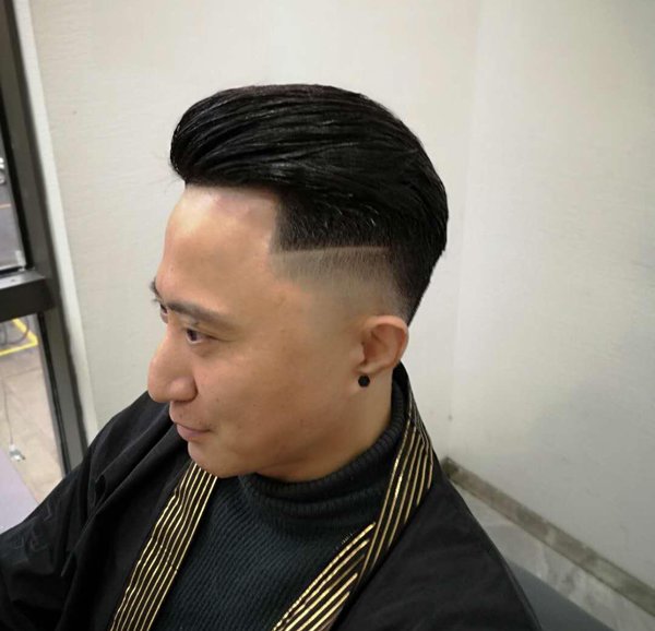 ������ů��ʿ���෢����һ�� ��������¶����෢�ͳ���������