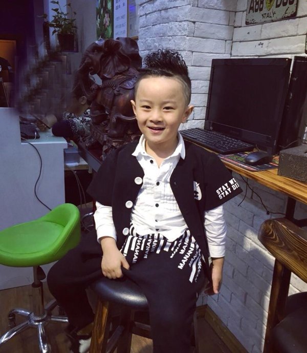 ��ͯ�����߷���Ҳ���� С�к�����̷��������