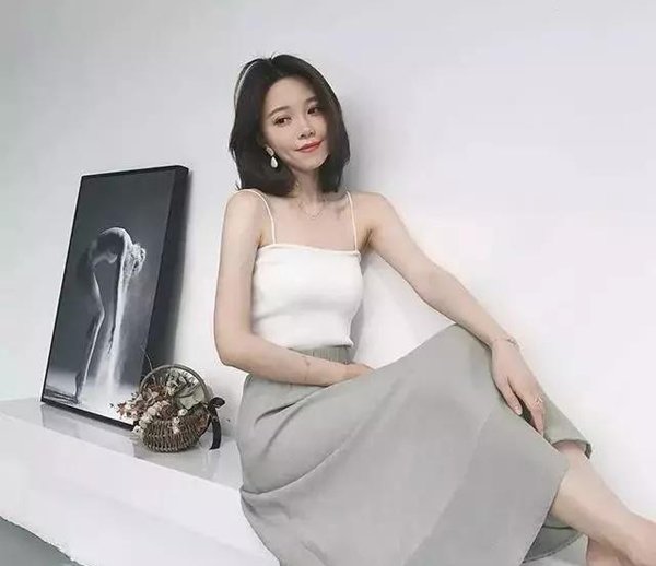 ���ݼ����ļ�ǿ�������������æ Ů��΢�����ж̷�������Ļ���