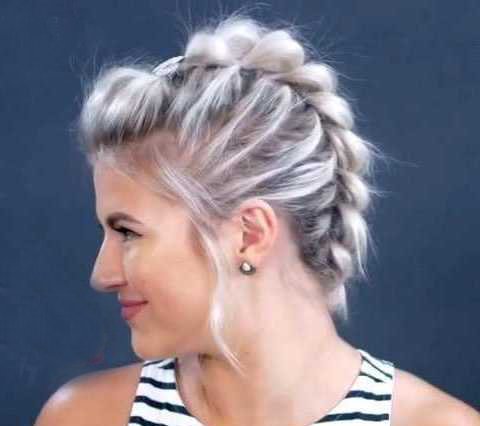 ů�����İ����ͷ��;���Ҫ�з� ����������ͷ������������Ů��