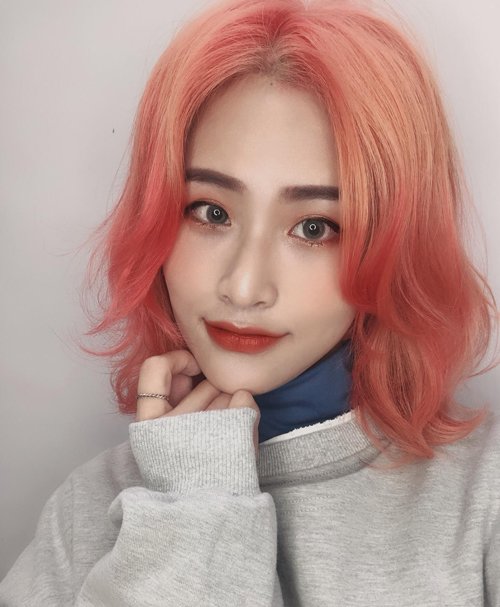 ��Ů��������İűȷ�ɫ��Ϯ 2019���¿�С��Ů�ű�Ⱦ������ʾ��