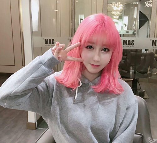 ��Ů��������İűȷ�ɫ��Ϯ 2019���¿�С��Ů�ű�Ⱦ������ʾ��