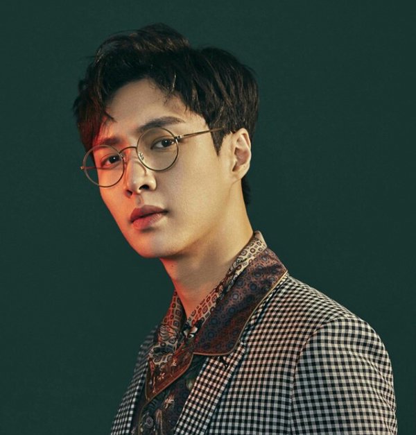 ��˵���۾���������˹�� ���۾���������ѡ������˧������