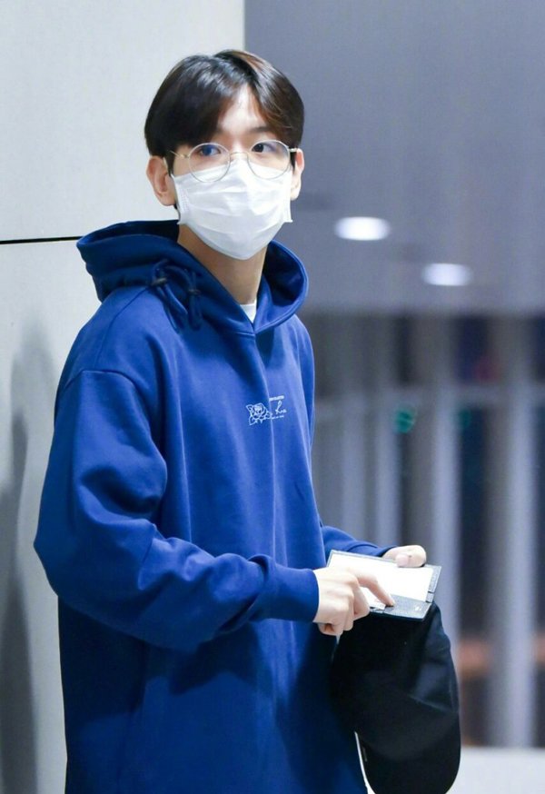 ��˵���۾���������˹�� ���۾���������ѡ������˧������