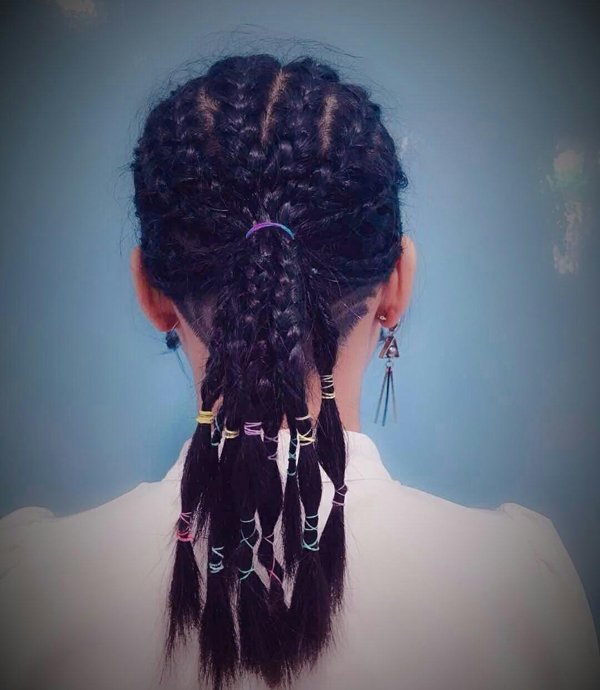 �ճ���β��ô���ÿ� ����Ư������β���������������Ҫ��