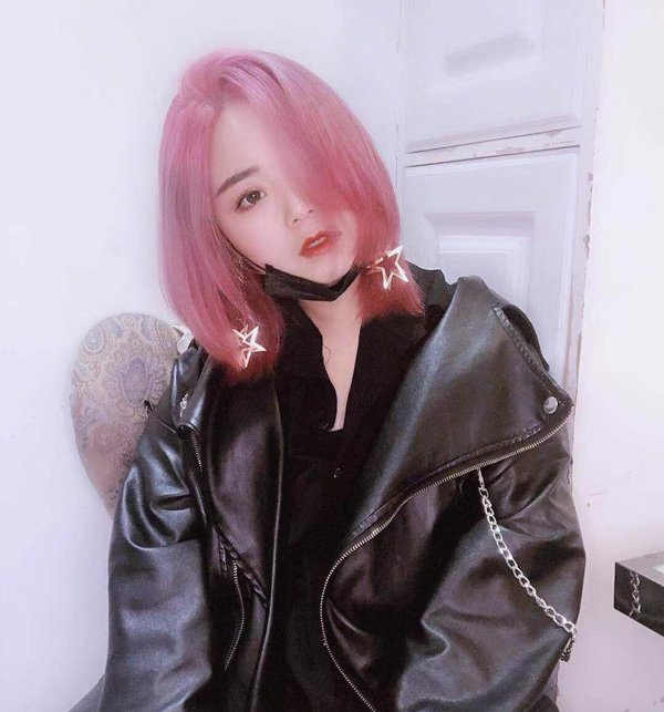 �뻻��ɫ��Ů�������� 2019Ů�����ܻ�ӭ�ķ�ɫ����������