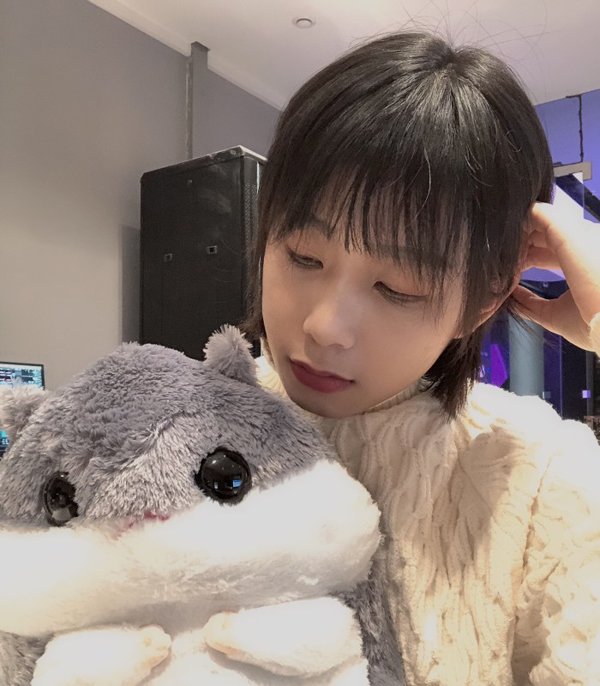 ��˵��ֵ�ߵ�С�����궼ѡ���̷� 2019Ů�����³��̷����ַ����