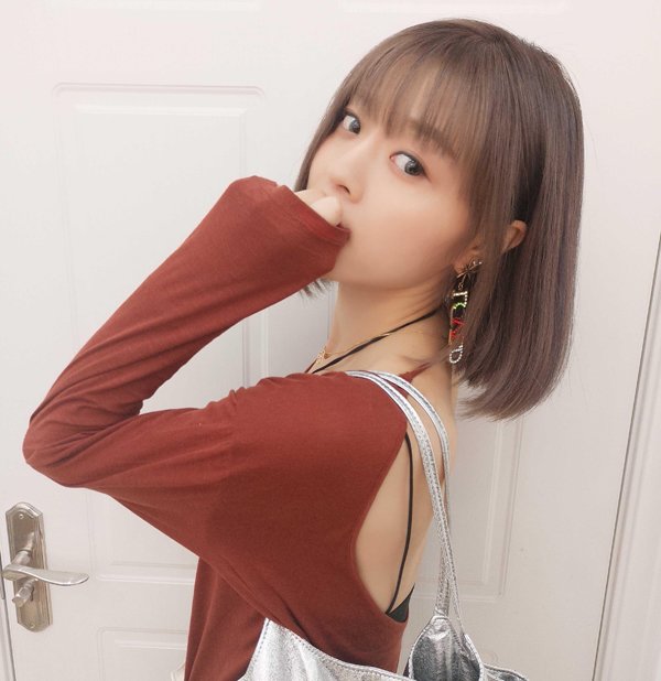 �������ڣ��״����ͺÿ���ì�� ���겻����ҲƯ���Ķ̷���������