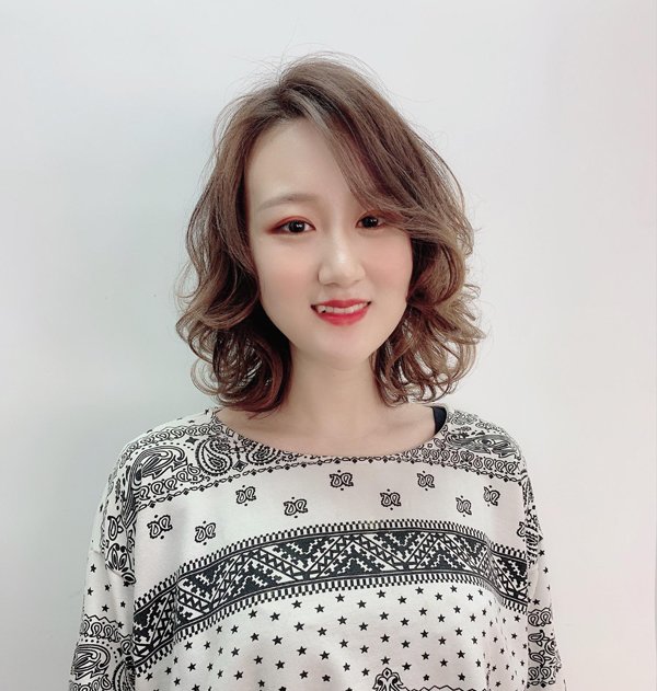 ����Ů�Զ̷�Ҳʱ�� 2019���ʺ�����Ů�ԵĶ̷�����ʾ��