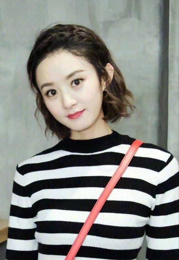 Բ��������ͷ���ÿ� Բ��Ů����Ϊ��ʾ�����ÿ�����������