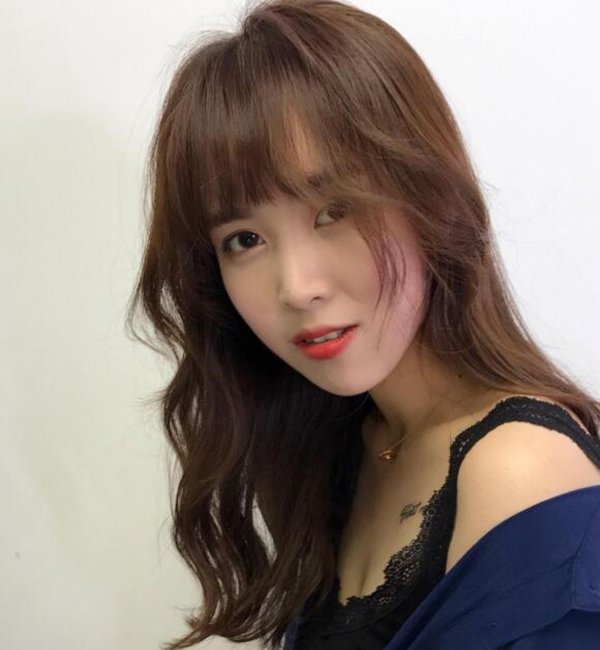 �����ʺ�ʲô���� Ů������������������������