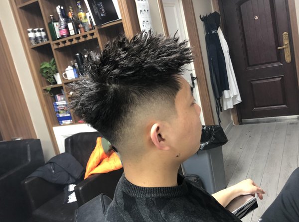 �������������˧������ ������̷����ż��Ͷ���