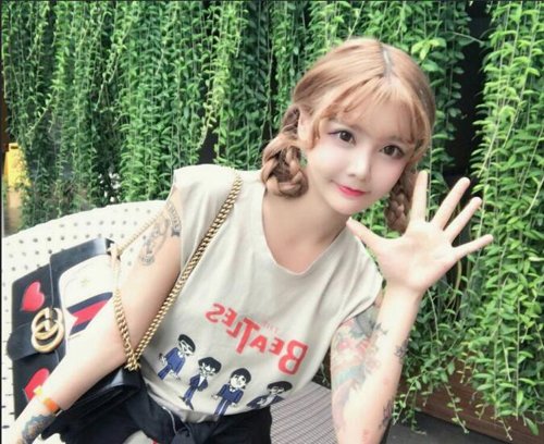 ���������ȷ�������Ů��ѡ 2019���ɰ���С��Ů������������