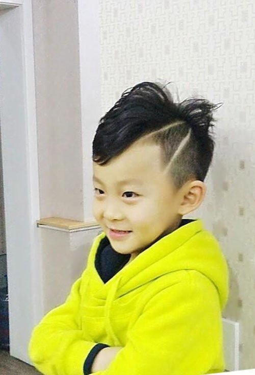 2019��ͯ���еĶ̷���ͼƬ ˧���ֿɰ���С�к��̷��������