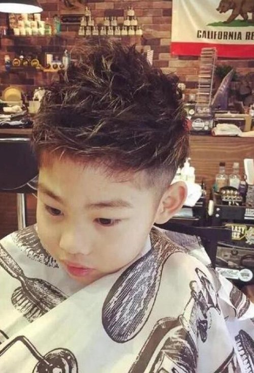 2019��ͯ���еĶ̷���ͼƬ ˧���ֿɰ���С�к��̷��������