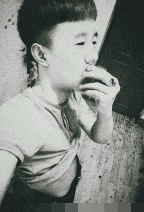 �������ͷ�Ͷ̷�������˧�� ��𵥵���ʽ������ͷ������