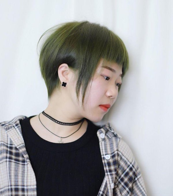 ������ɫ������Ⱦ����ĺ����� Ů��������ֵ��ӵ�е��԰����з�ɫ����������