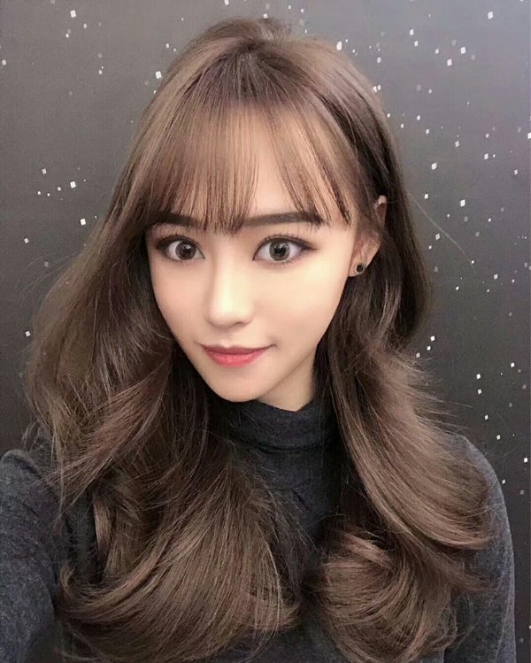 ������ɫ������Ⱦ����ĺ����� Ů��������ֵ��ӵ�е��԰����з�ɫ����������